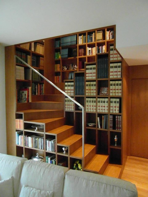 scale modern-trappa