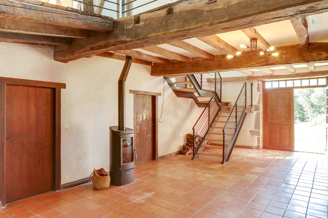 Maison de Famille country-living-room