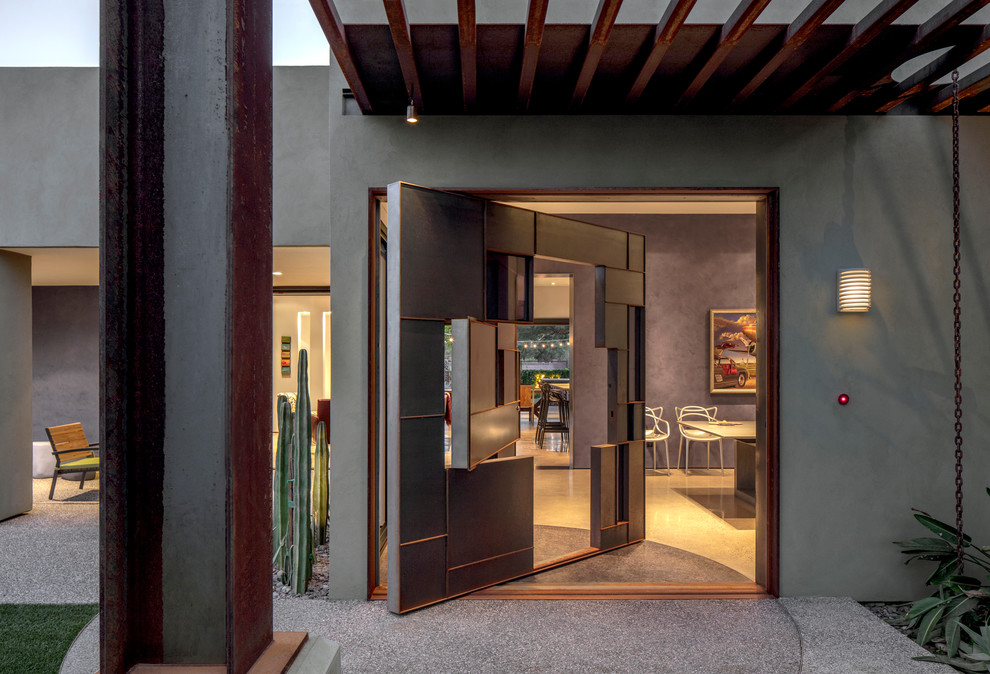 Design ideas for a modern entryway in Phoenix.