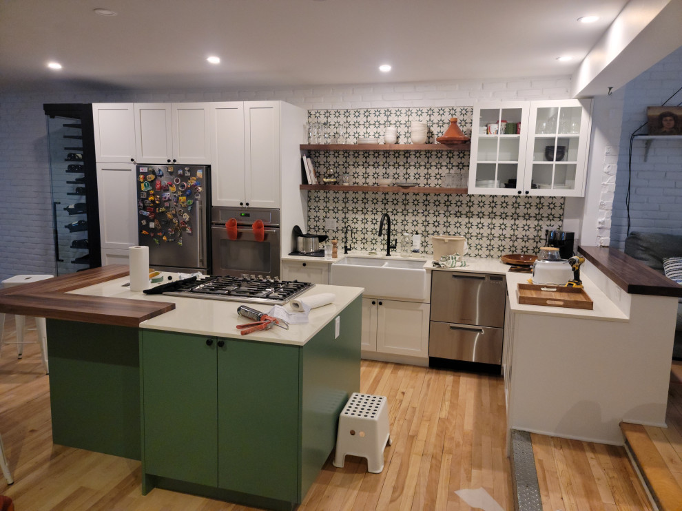 TWO TONE MODERN KITCHEN 1