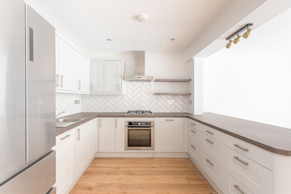 Open plan kitchen extension renovation Modern Kitchen London by