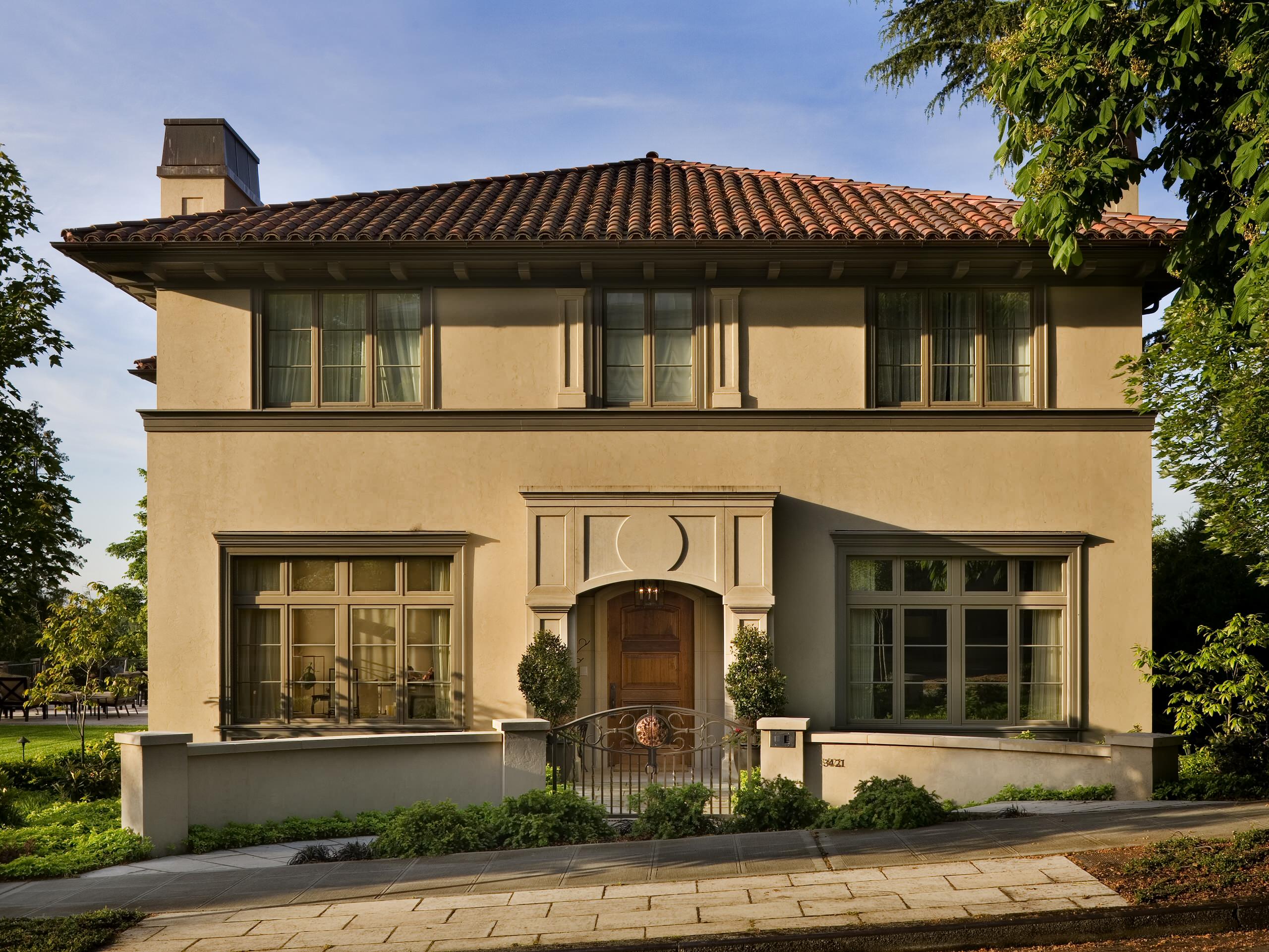 Stucco Columns - Photos \u0026 Ideas | Houzz, image size:2560x1922