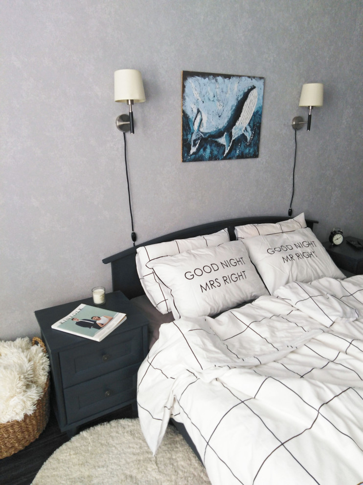 Кровать и тумбы