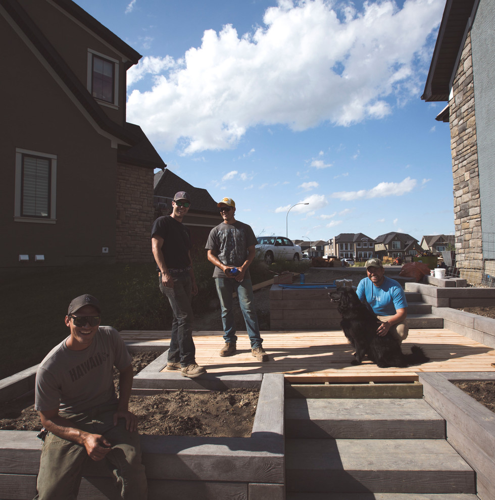 Home design - rustic home design idea in Calgary
