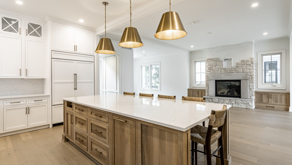 Example of a transitional kitchen design in Indianapolis
