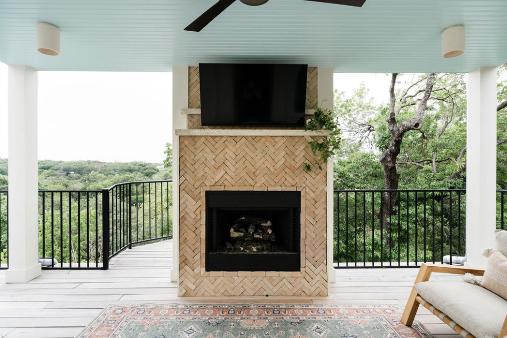 Home design - transitional home design idea in Austin