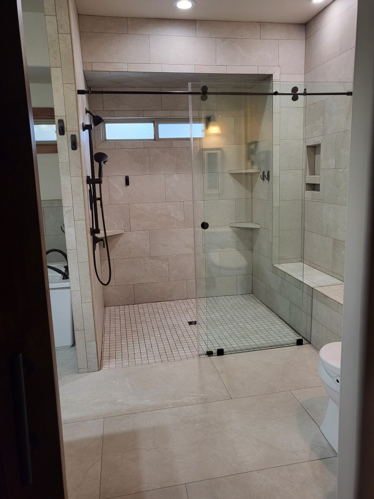Bathroom - Dave