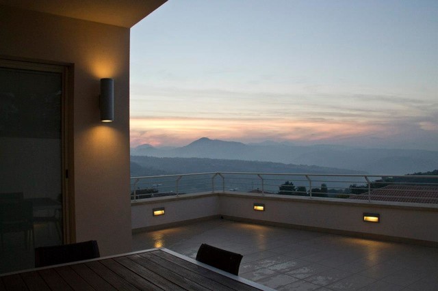 Casa G contemporaneo-terraza-y-balcon
