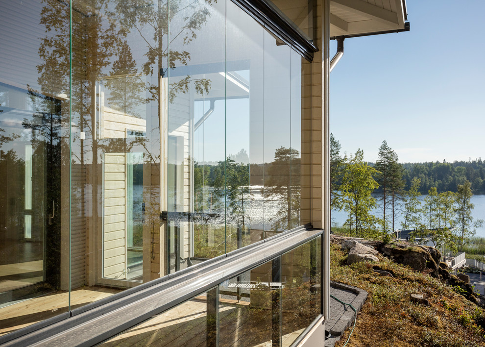 Дом у озера