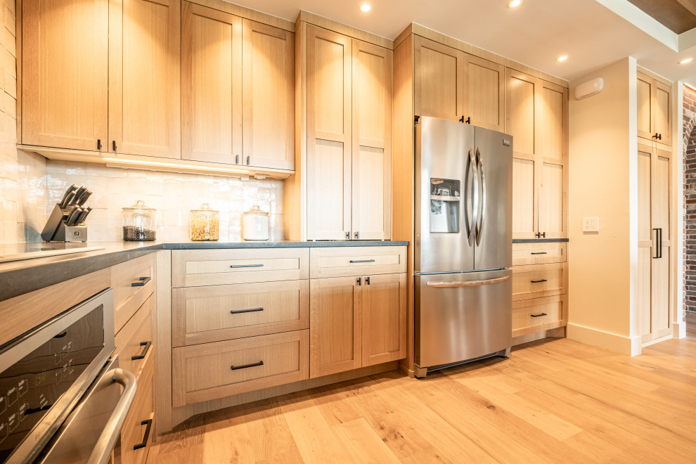 Mountain style kitchen photo in Austin