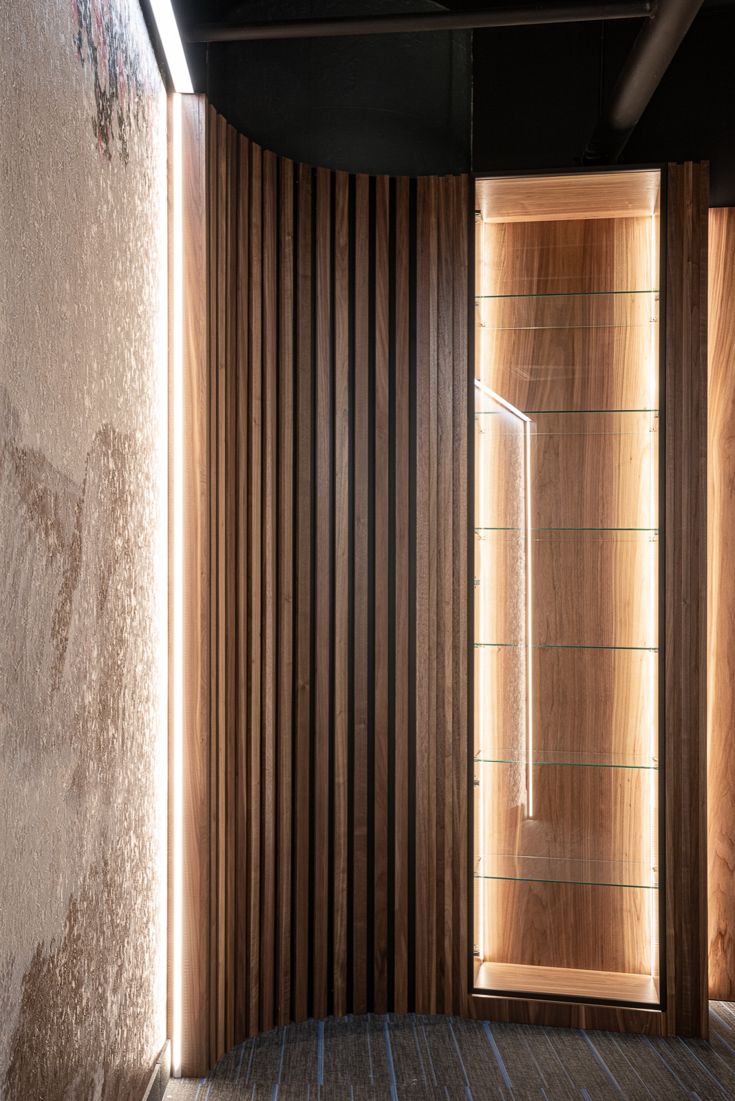 Реализация мебели в офис «Ельцин Центр»