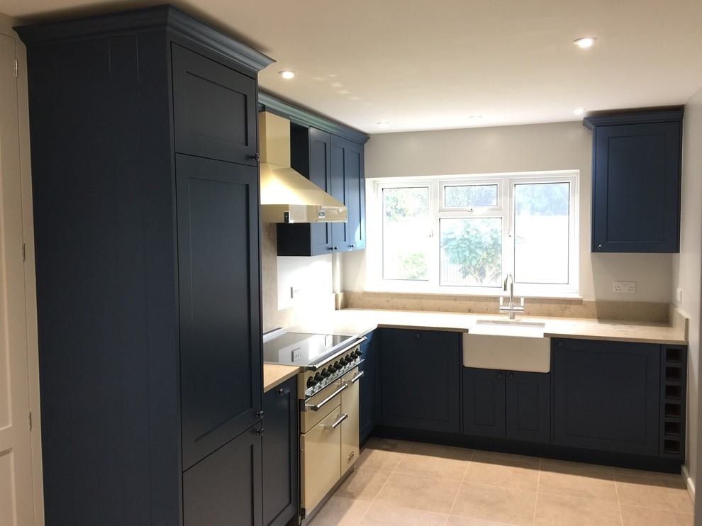 Painted Frameless Shaker