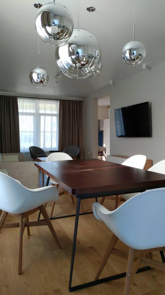 Частный дом в Нижней Гостагайке в светлом минималистичном стиле