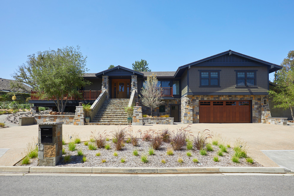 Modern Craftsman / Exterior