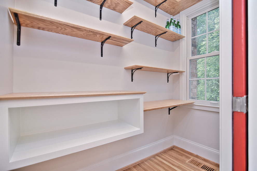 Transitional home design photo in Charlotte