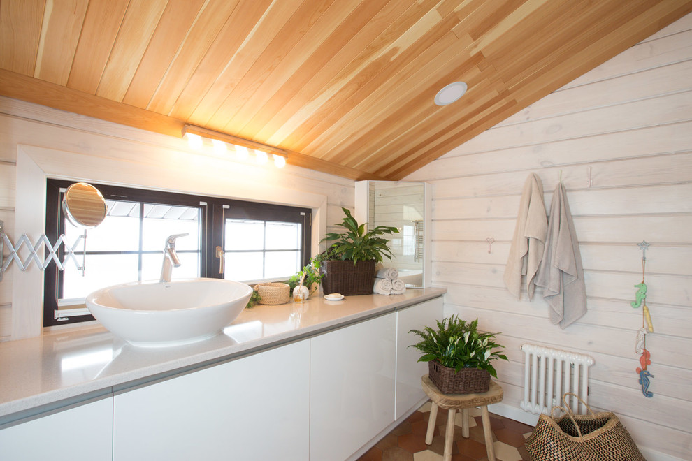 ДОМ В ПОСЕЛКЕ УШАКОВО