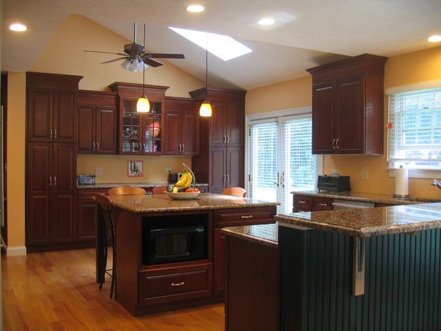 Kitchens traditional-kitchen