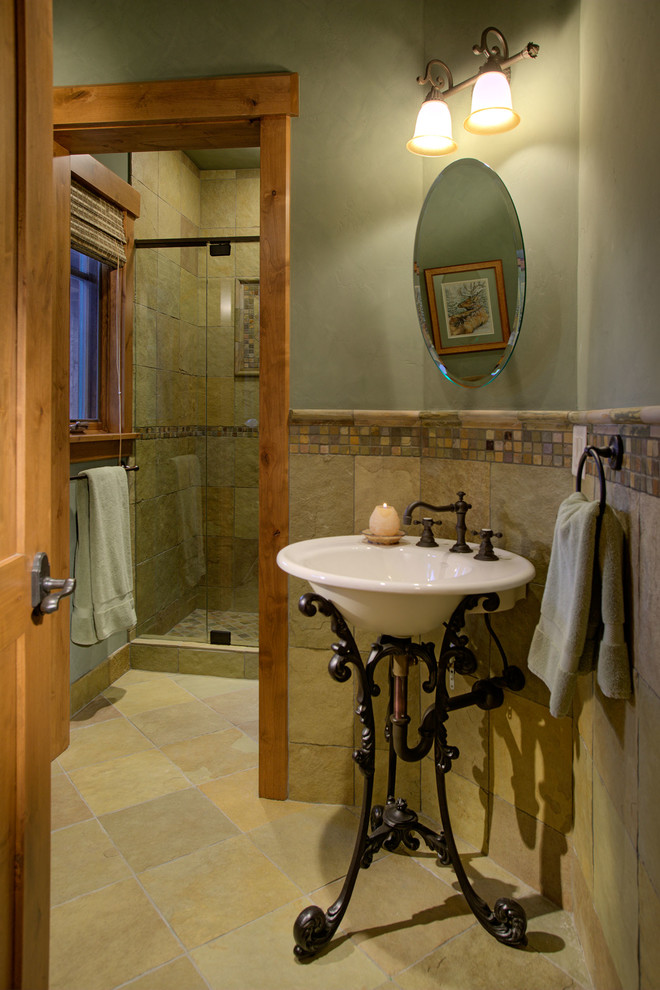 Design ideas for a traditional bathroom in Denver.
