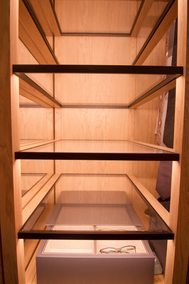 Ультрасовременный гардероб