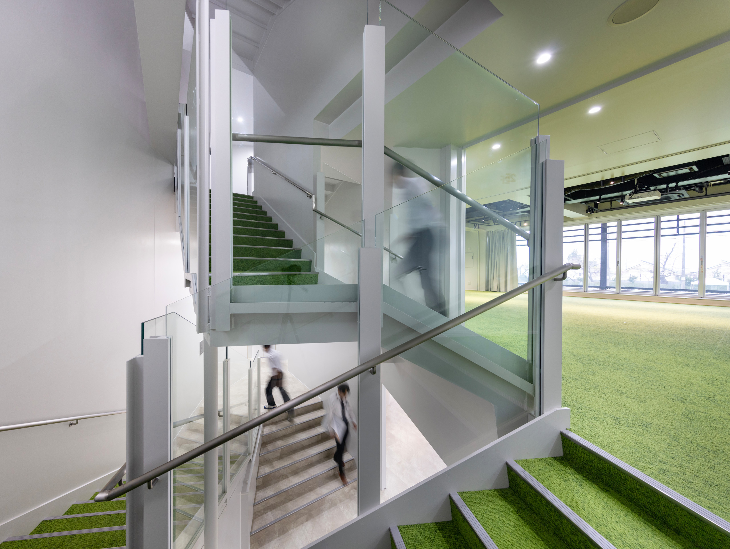 早稲田実業学校　125号館