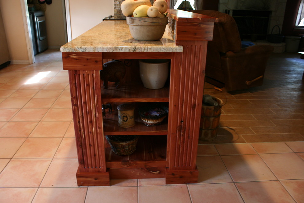 Example of a mountain style kitchen design in Austin