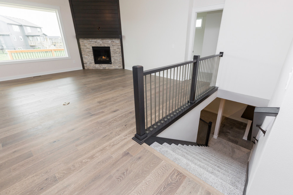 Home design - transitional home design idea