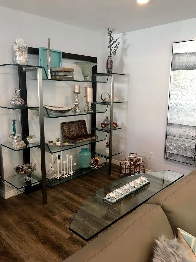 Inspiration for a transitional home design remodel in Phoenix