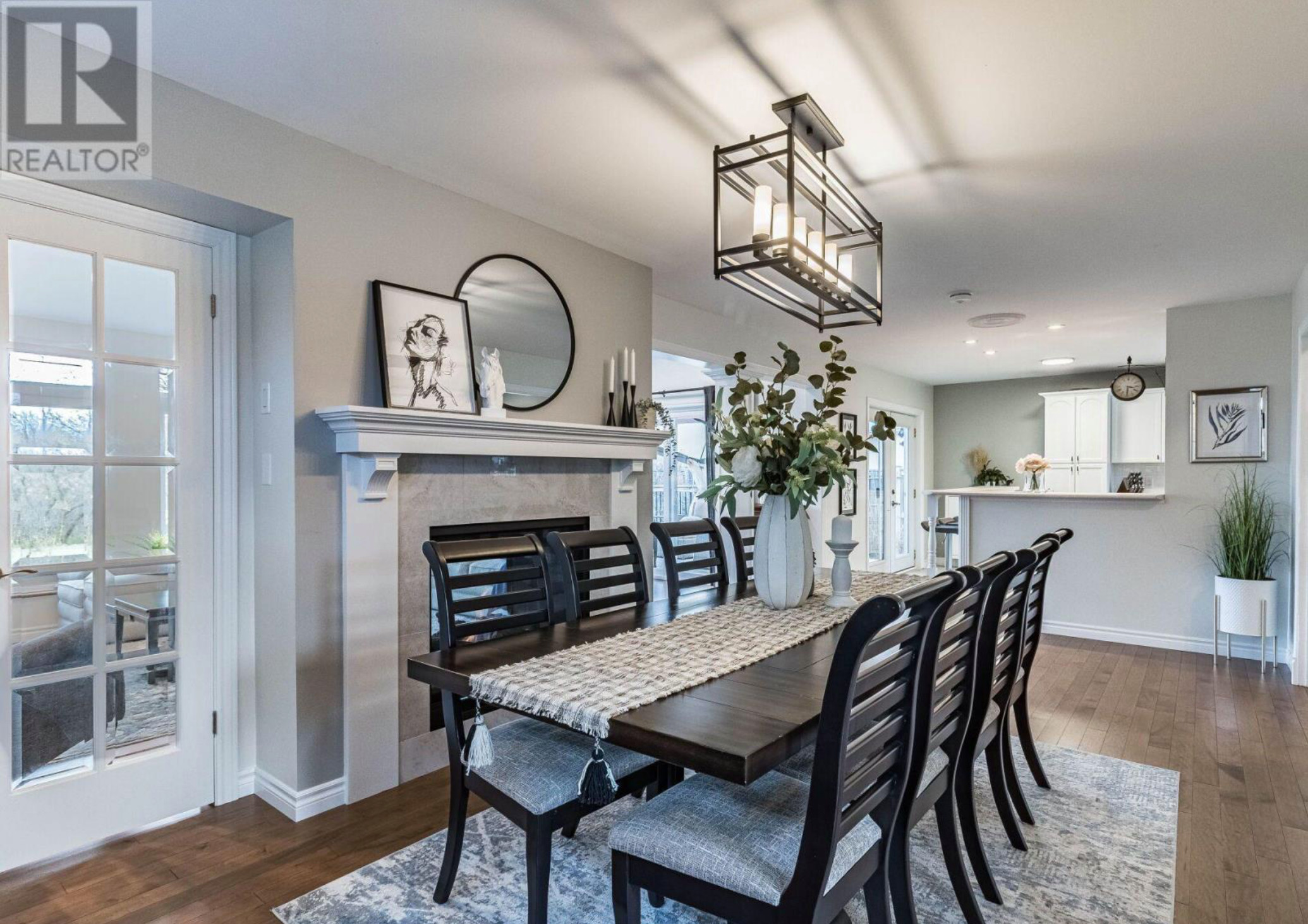 Brighter dining