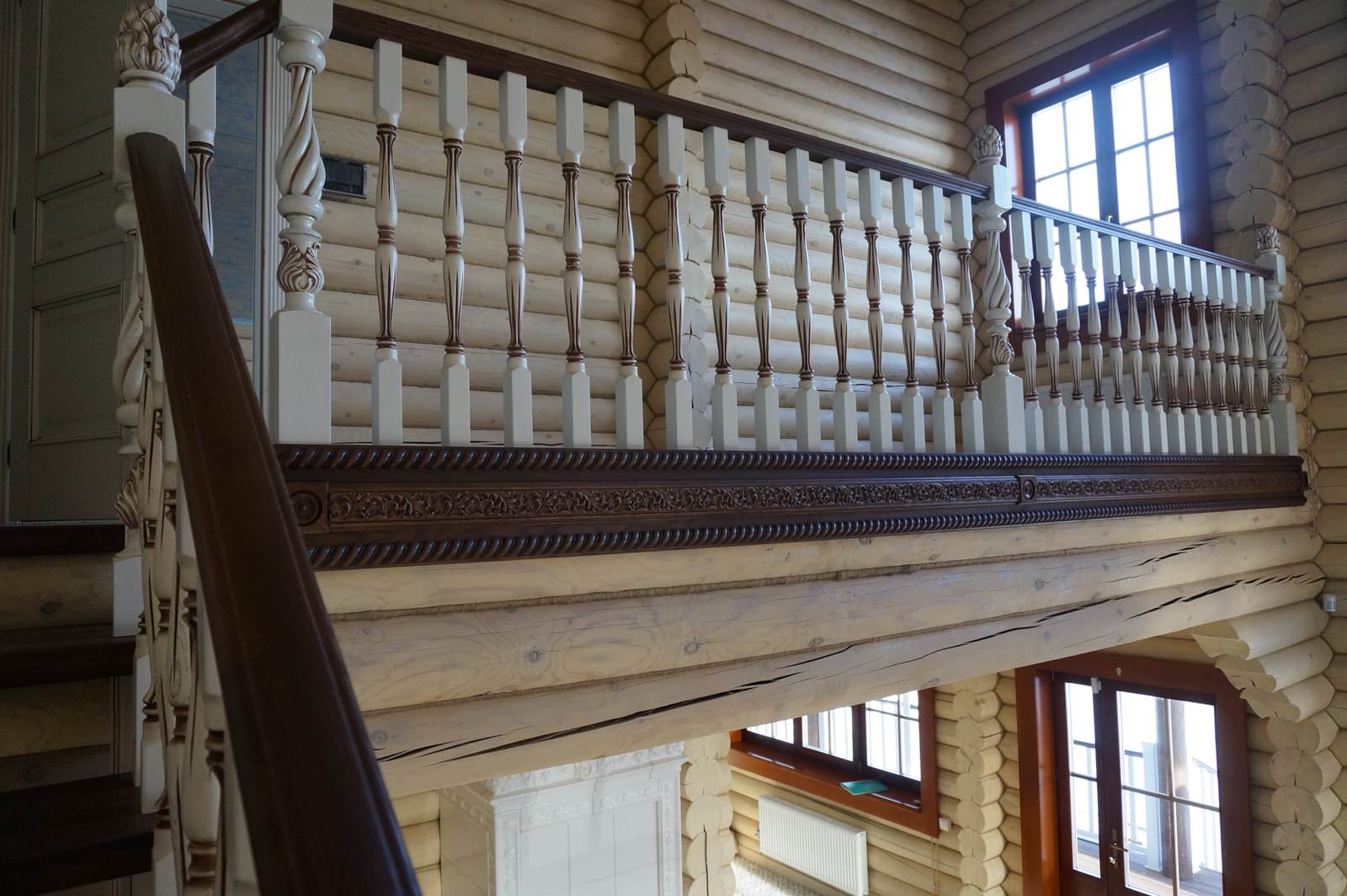 Лестницы на заказ zetastairs.ru