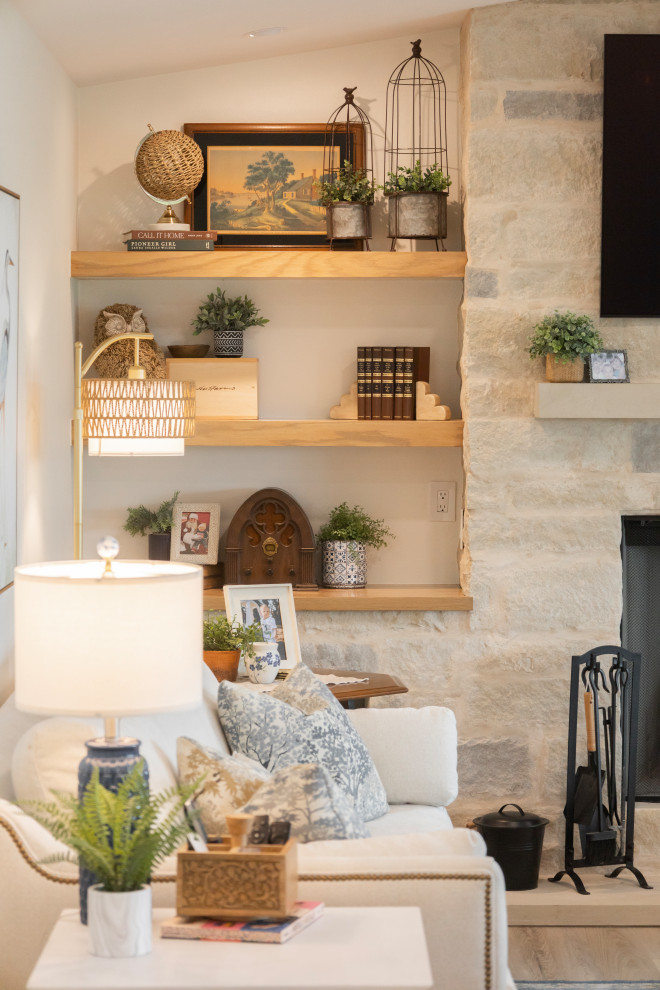 6302 Lynn Lane - Reit Above It All