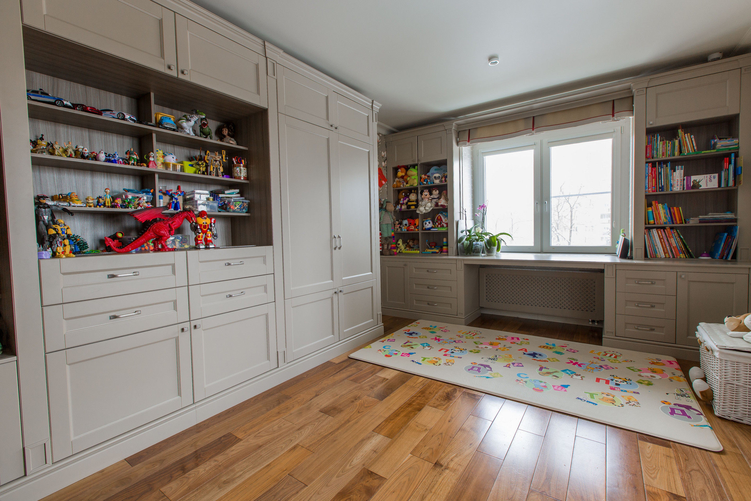 Мебель в квартиру на ул. Сенной