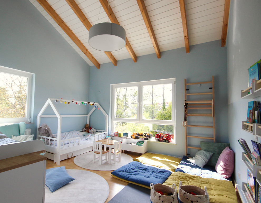 This is an example of a contemporary kids' bedroom in Frankfurt.
