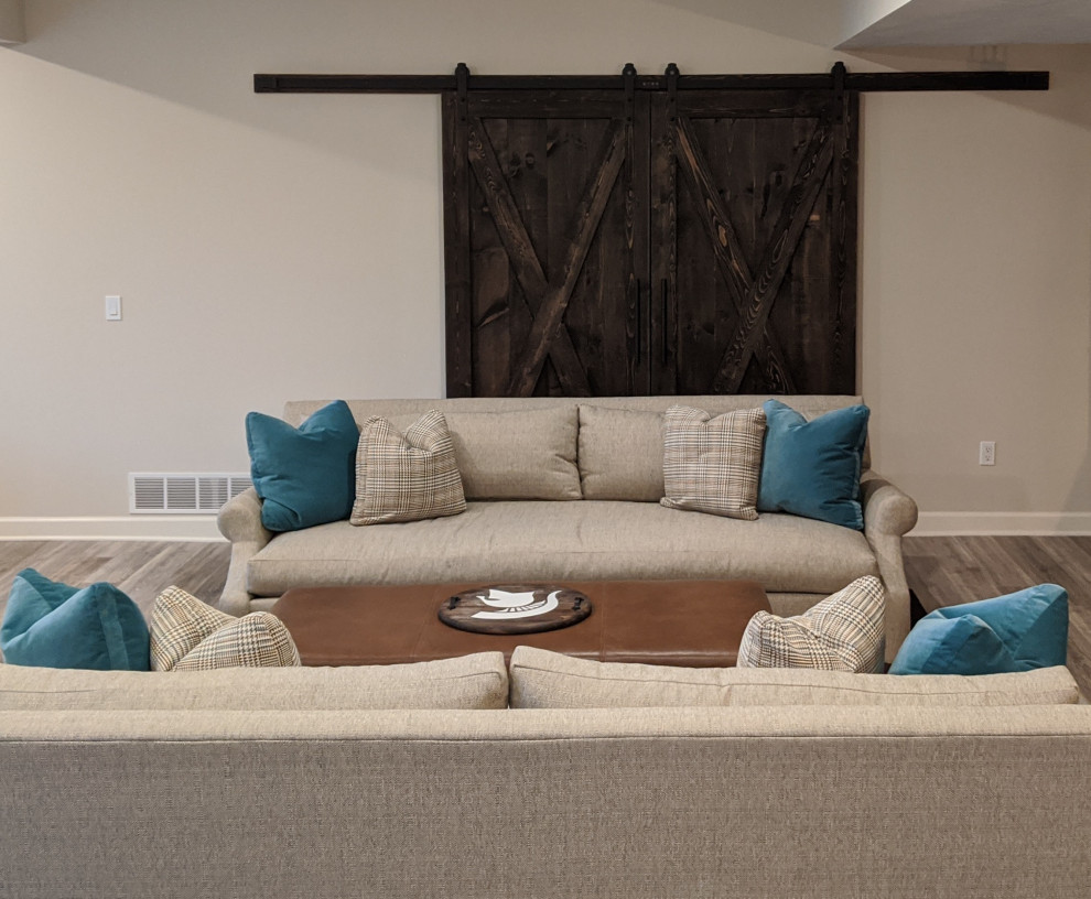 Home design - transitional home design idea