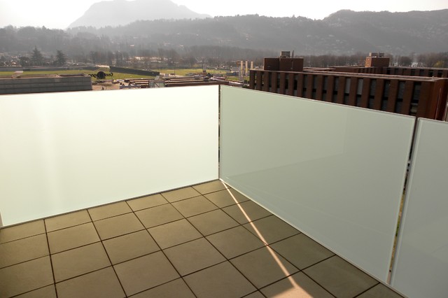Parapetti contemporary-deck