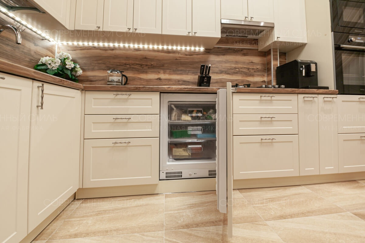 Кухня Виктория (кухня в квартиру)