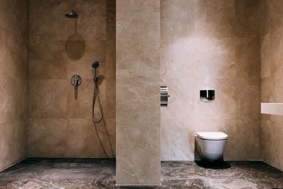 Санузел главного инженера в бизнес центре класса А+