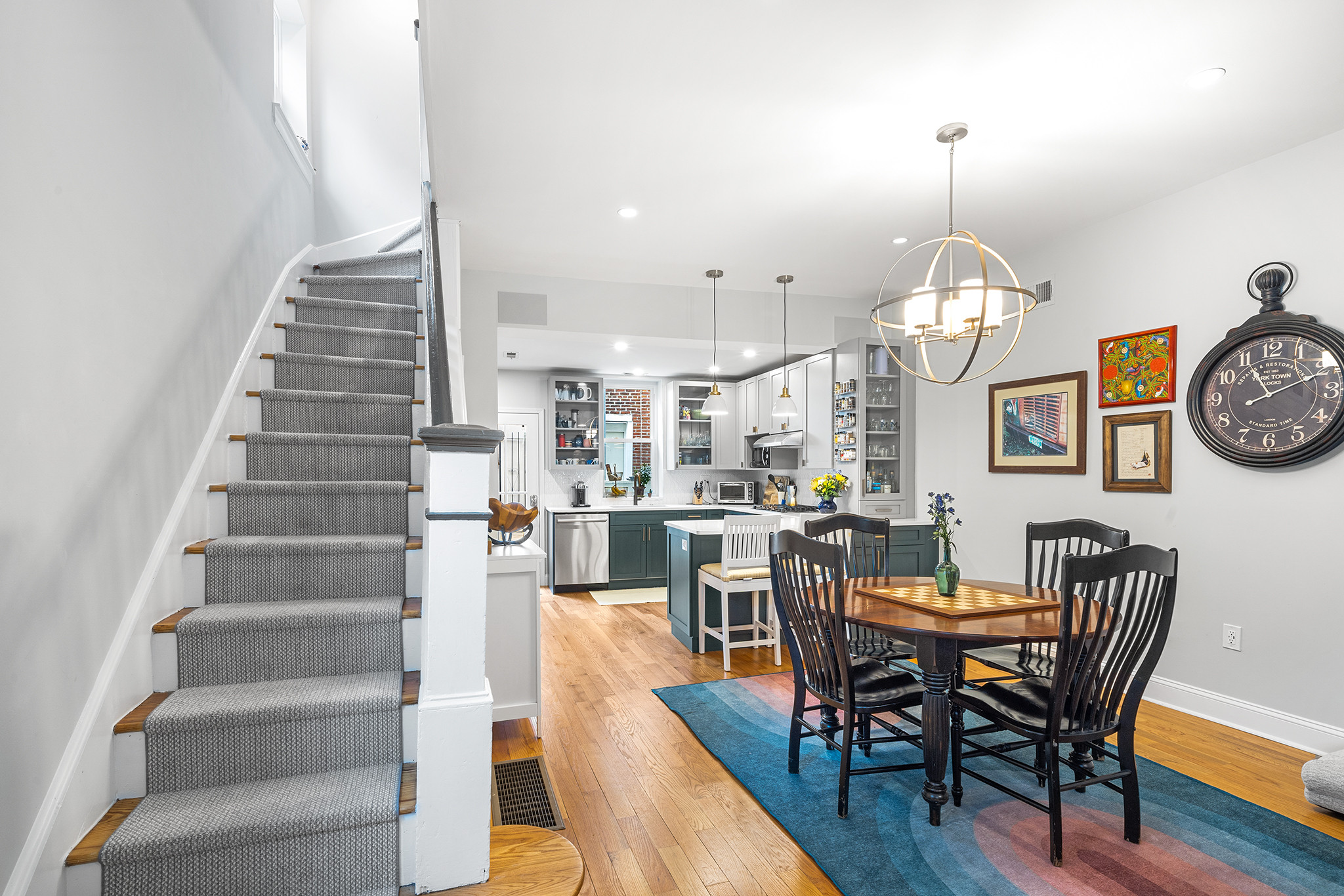 Queen Village Townhouse