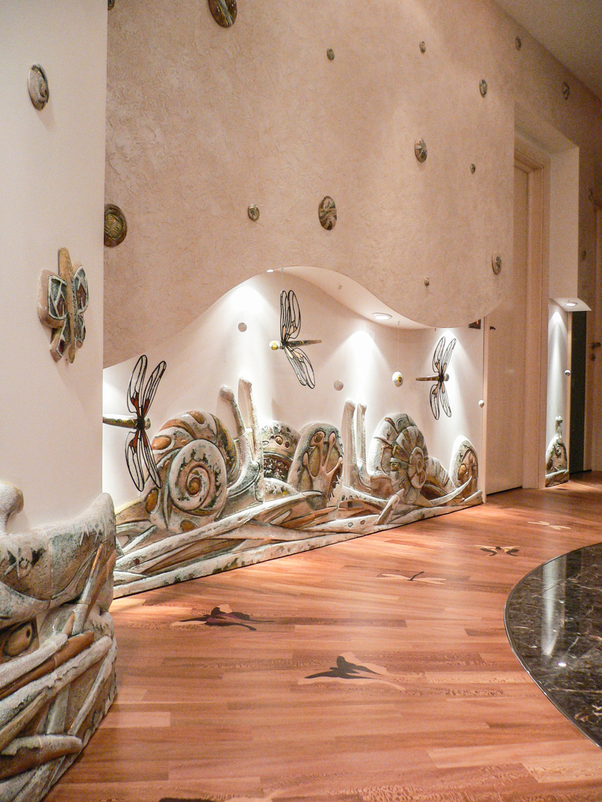 Декор интерьера "Стрекозы"