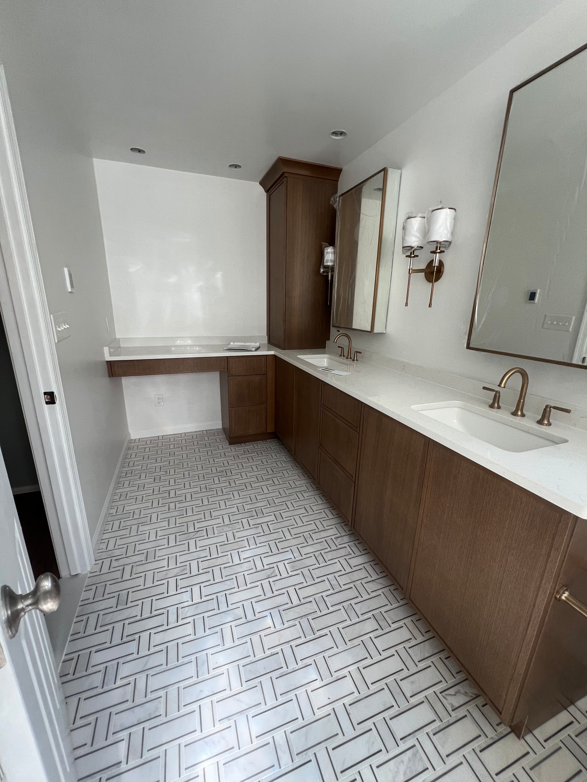 Alexandria Renovations- Primary Bath and Dining Room