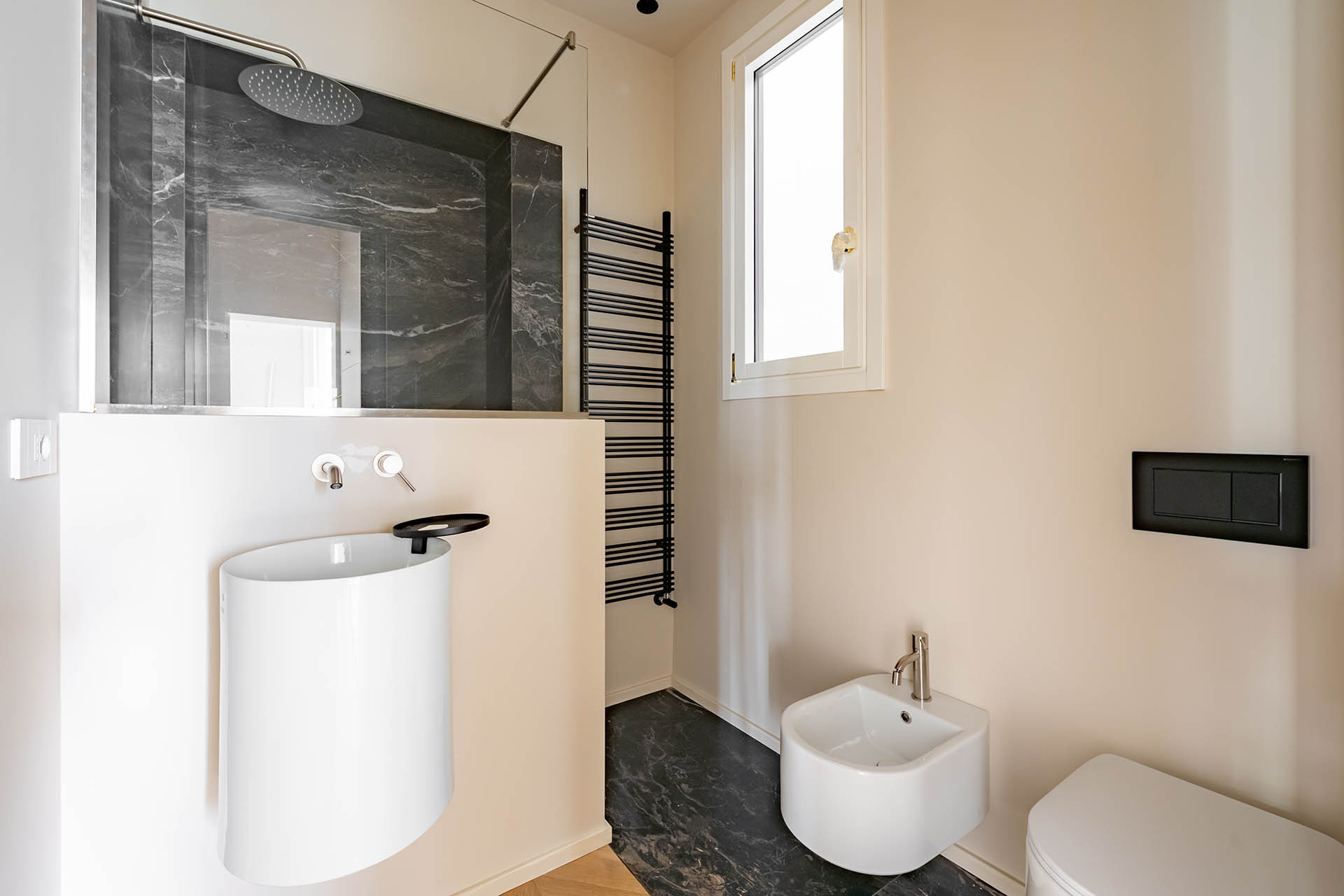 CASA IN CENTRO STORICO A MILANO