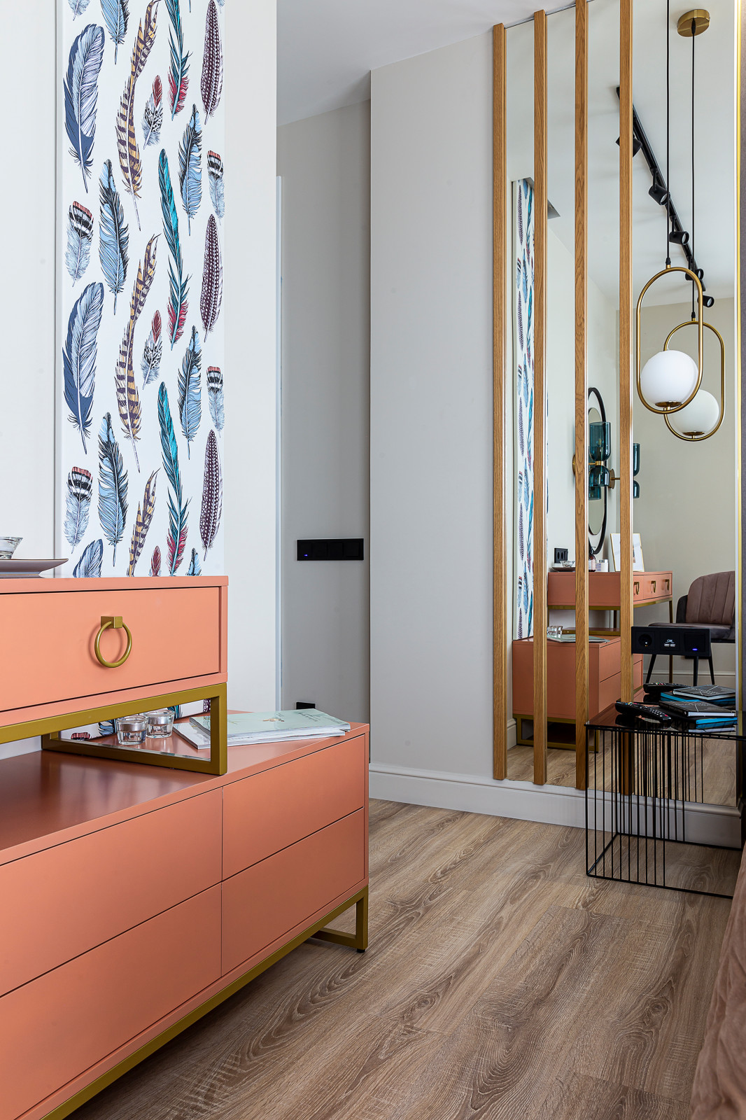 В сиреневых тонах (3-х комнатная квартира 66,7 м²)