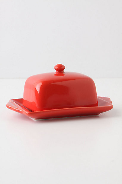 Guest Picks: Aqua and Red Kitchen Accessories