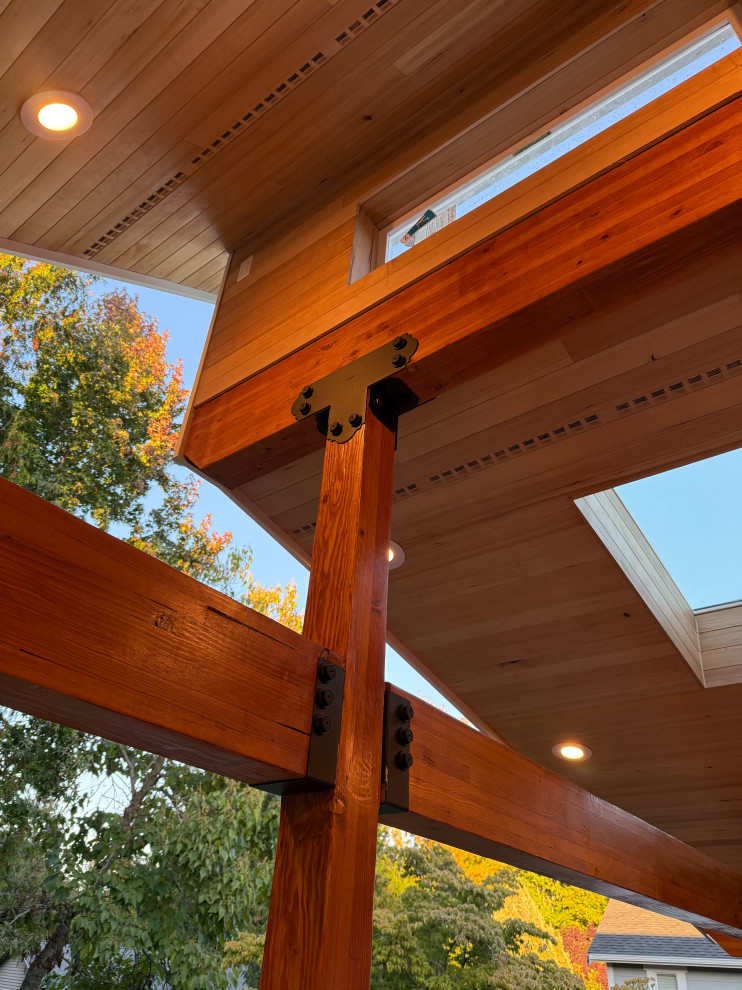 Inspiration for a craftsman home design remodel in Seattle