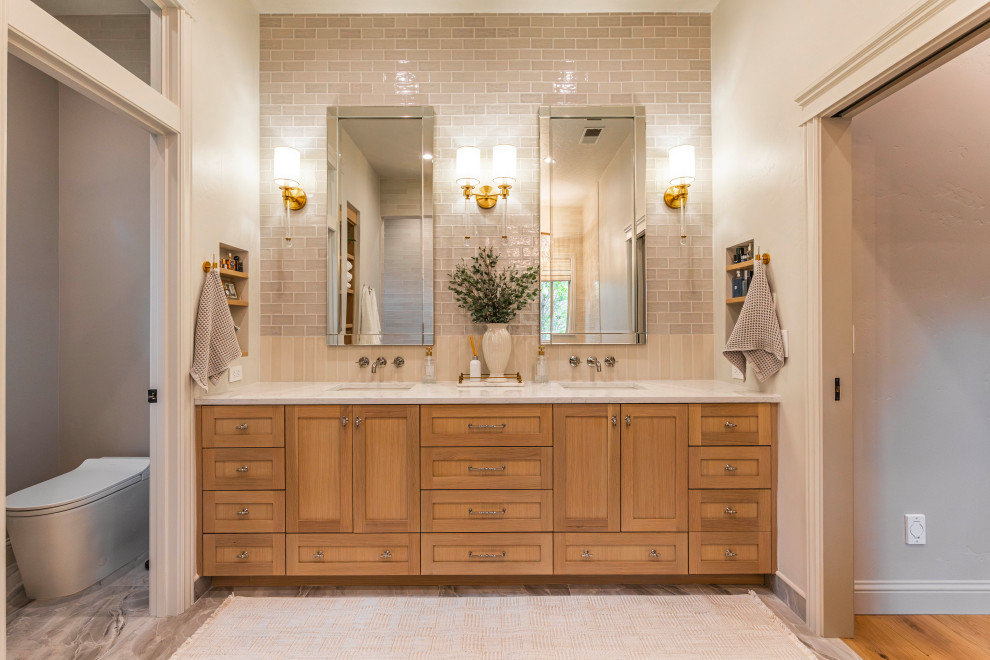 Example of a transitional bathroom design in Boise