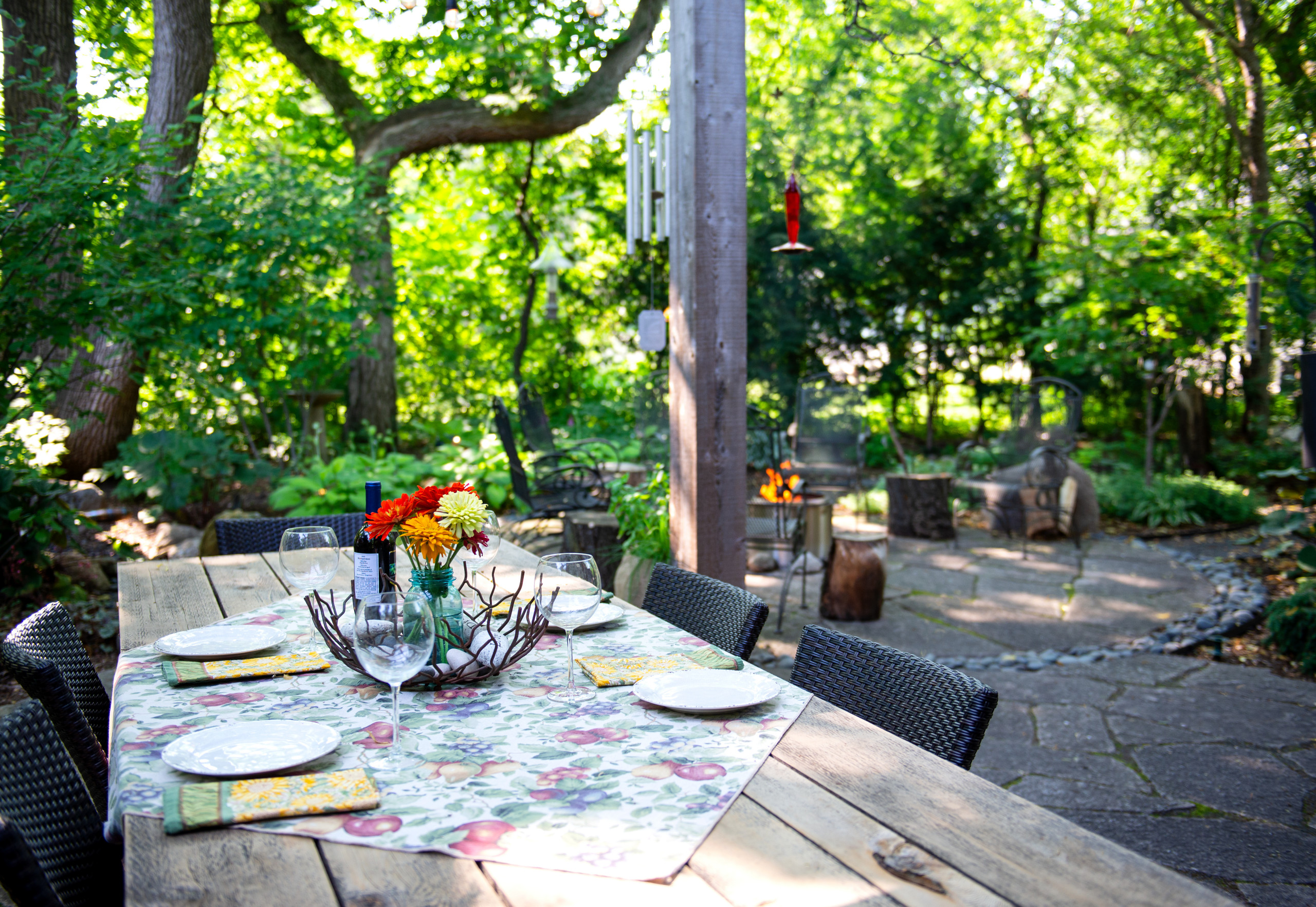 Rustic Backyard - Cedarburg, WI