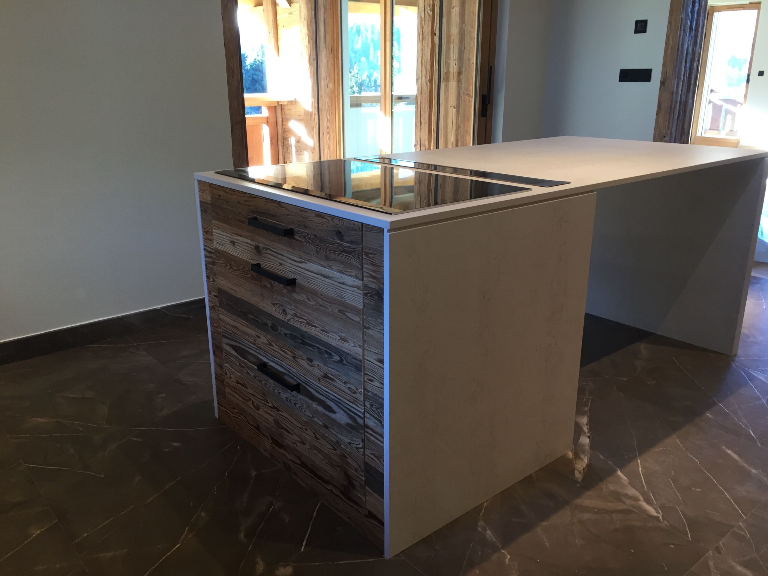 AGENCEMENT CHALET DE MONTAGNE - MEGEVE