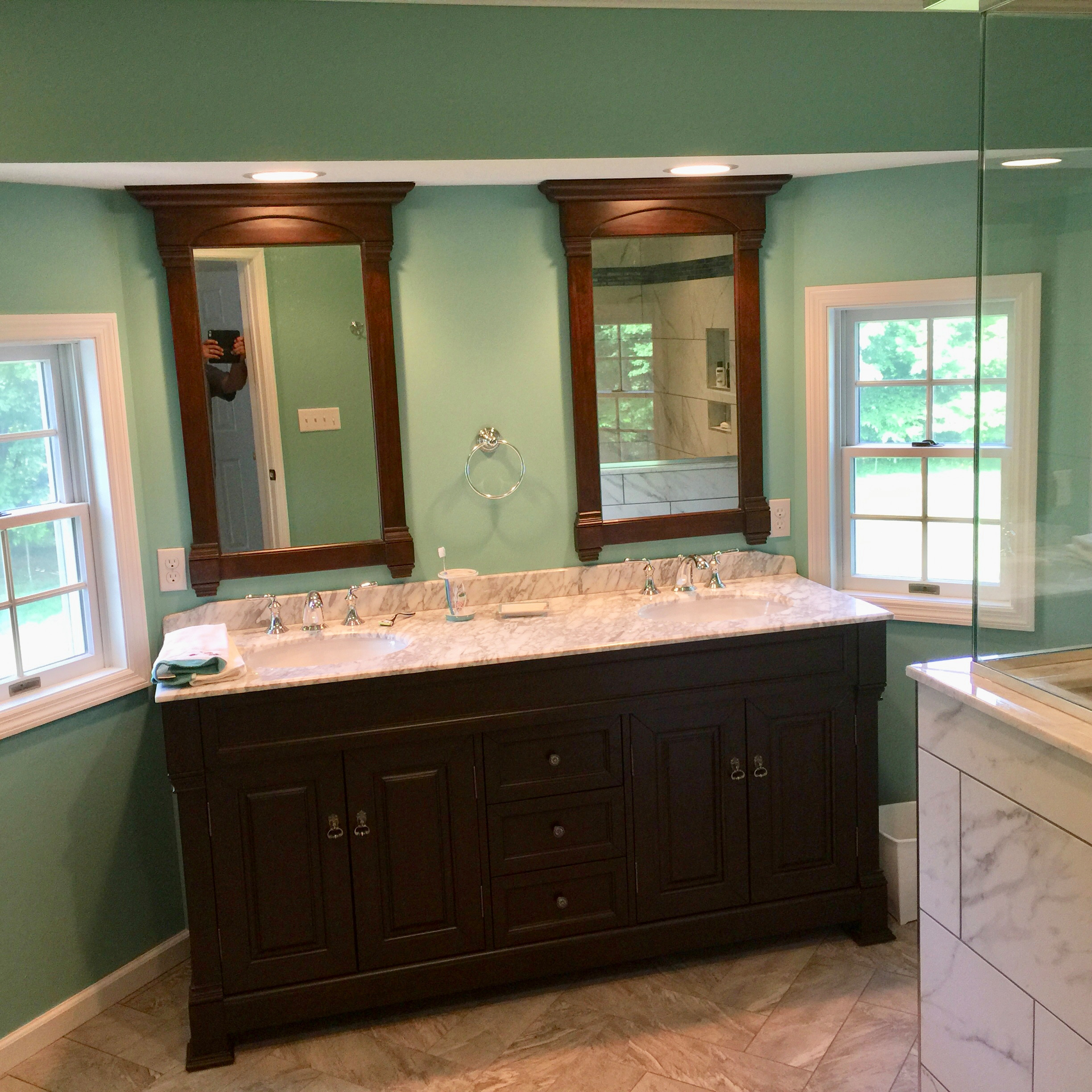 Linda’s Master Bathroom