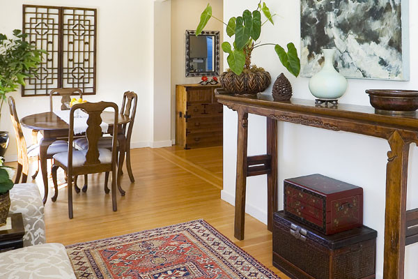 Chinese Altar Tables Set a Soulful Tone at Home