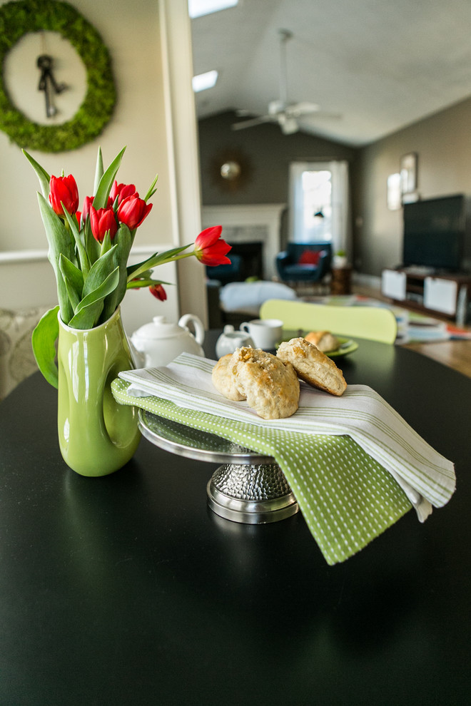 MidCentury Modern in Wickford Highlands Transitional Providence