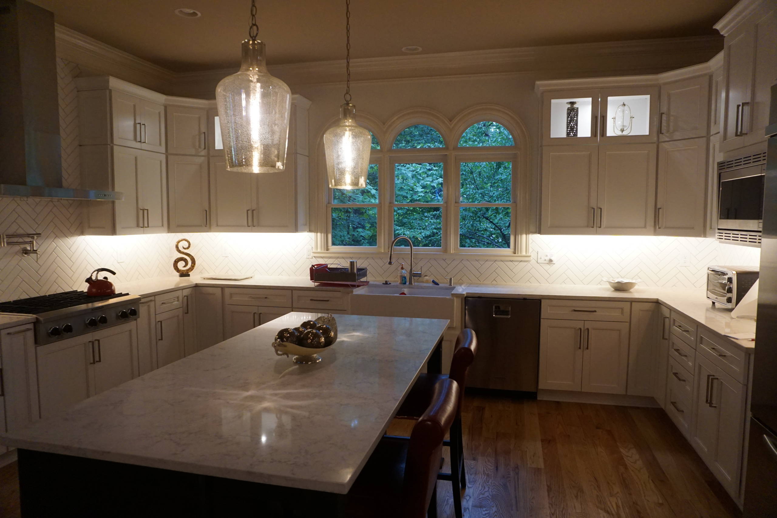 White Kitchen